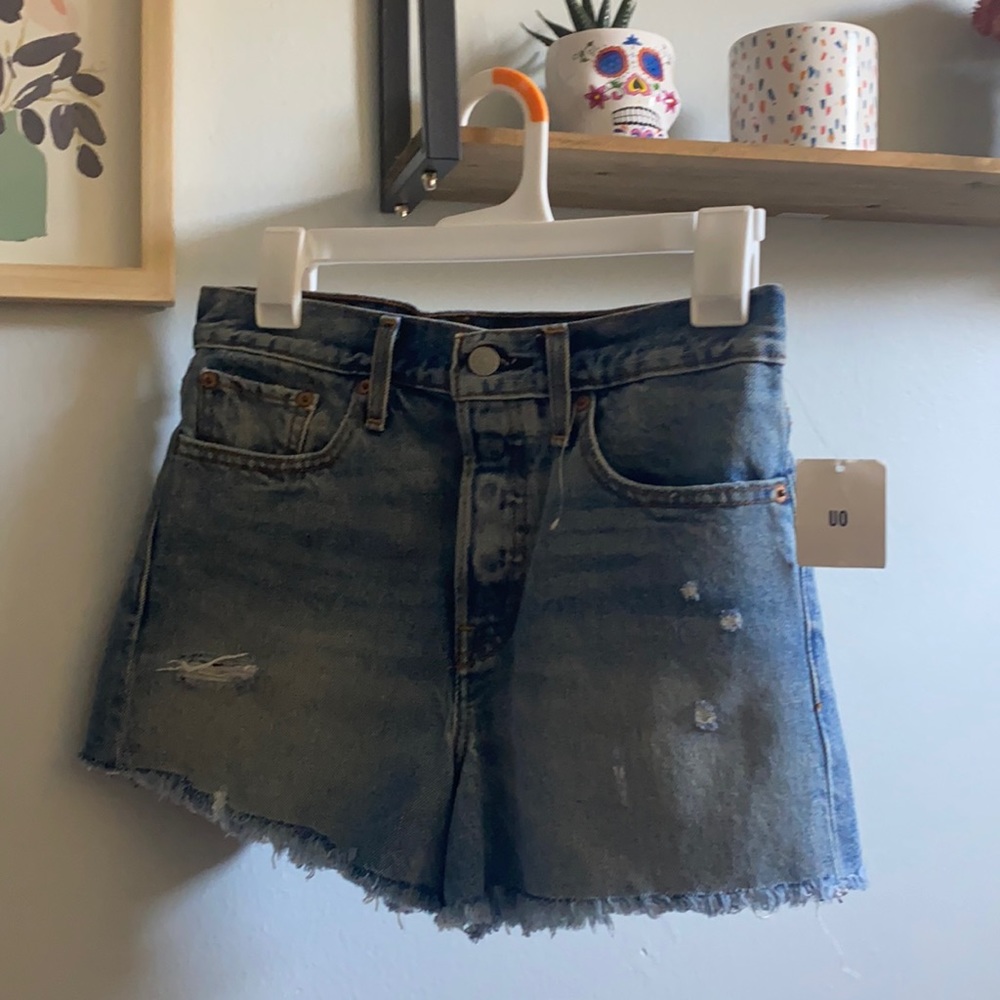 Levi’s NWT high waisted bottoms